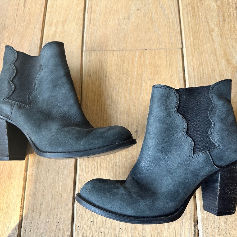 Betsey Johnson Booties